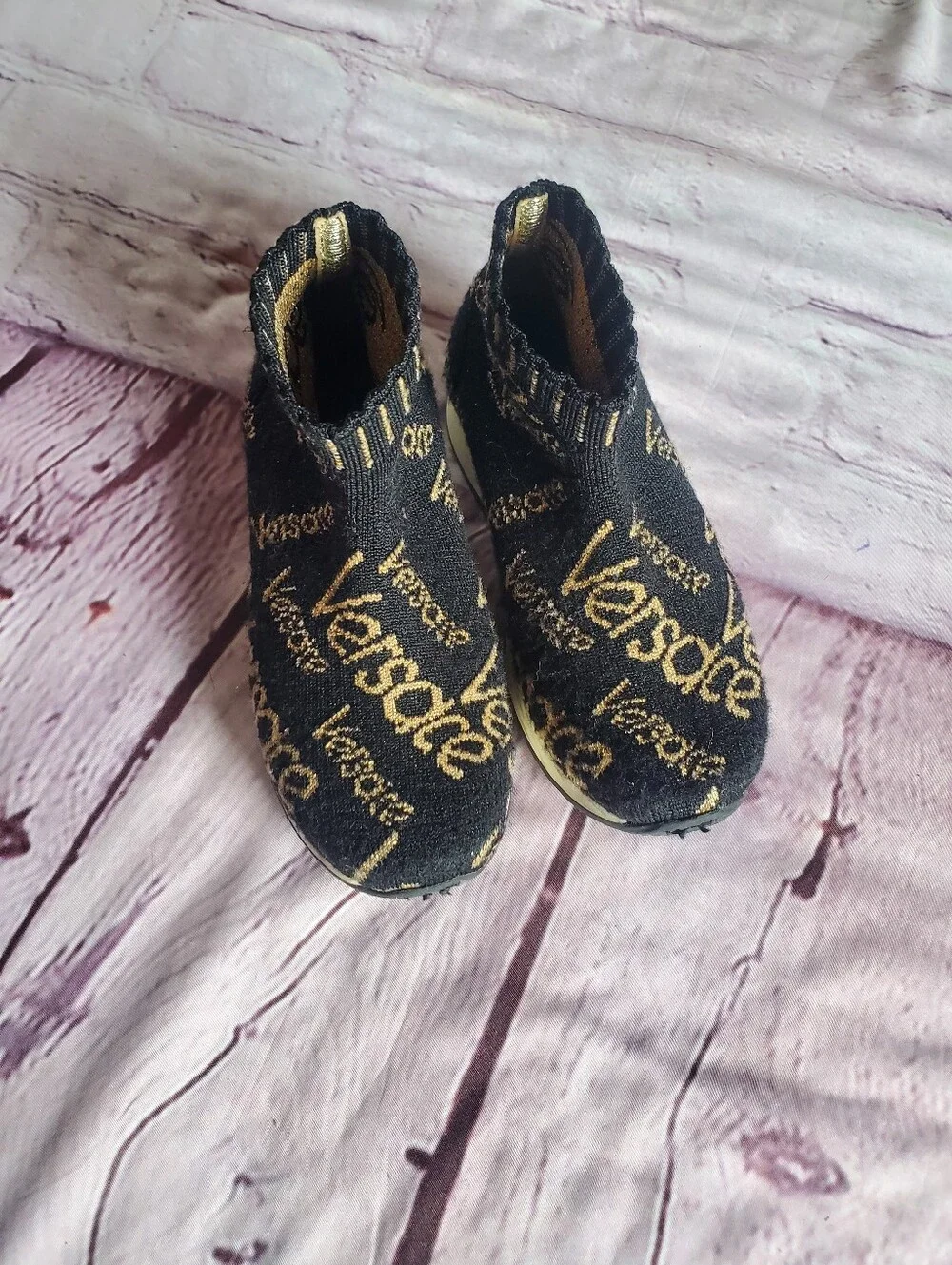 Versace Toddler Sneakers Shoes Sz 26 Sock-fit Knit Slip-on Ankle Black & Golden
